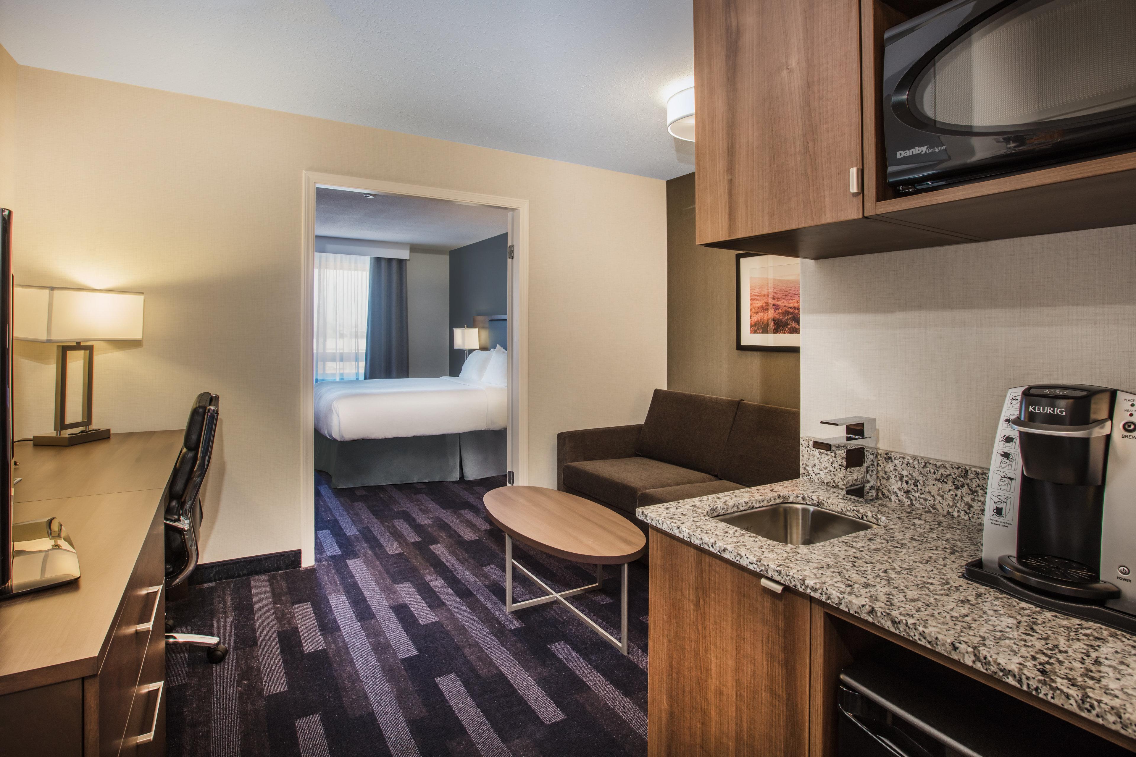 Holiday Inn & Suites Grande Prairie By Ihg Exterior foto